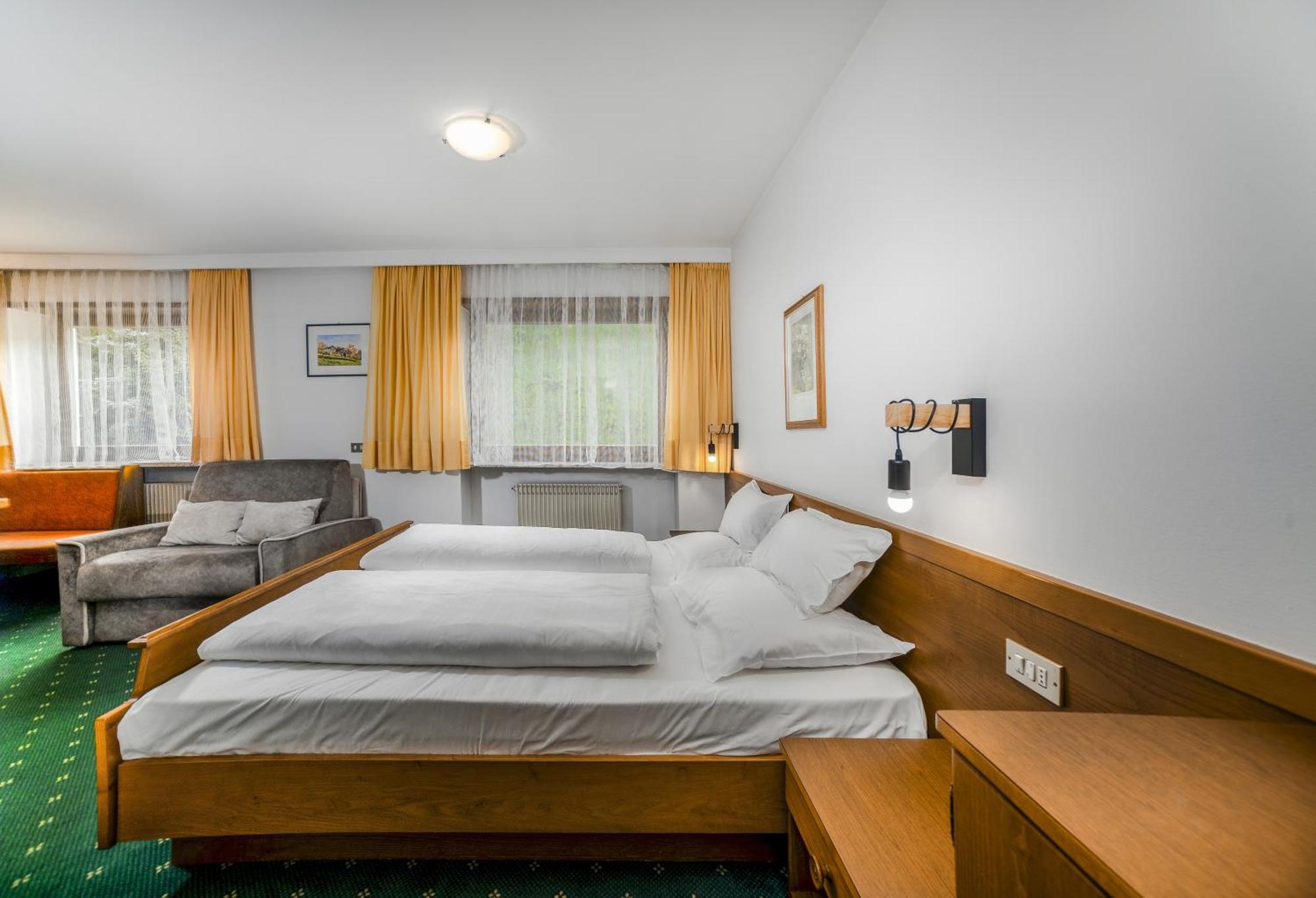 Cesa Panaval Apartments Santa Cristina Val Gardena Pokoj fotografie