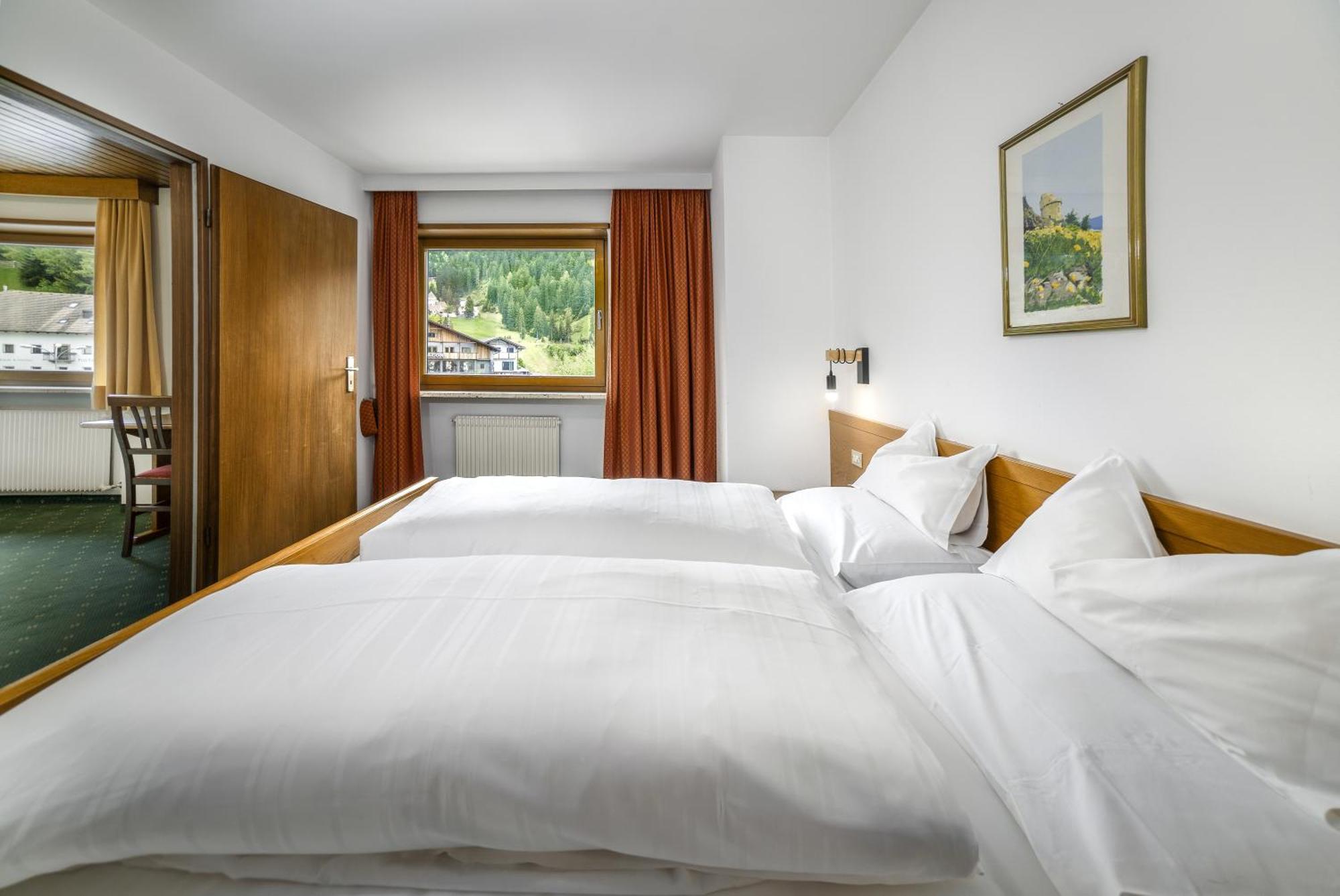 Cesa Panaval Apartments Santa Cristina Val Gardena Exteriér fotografie