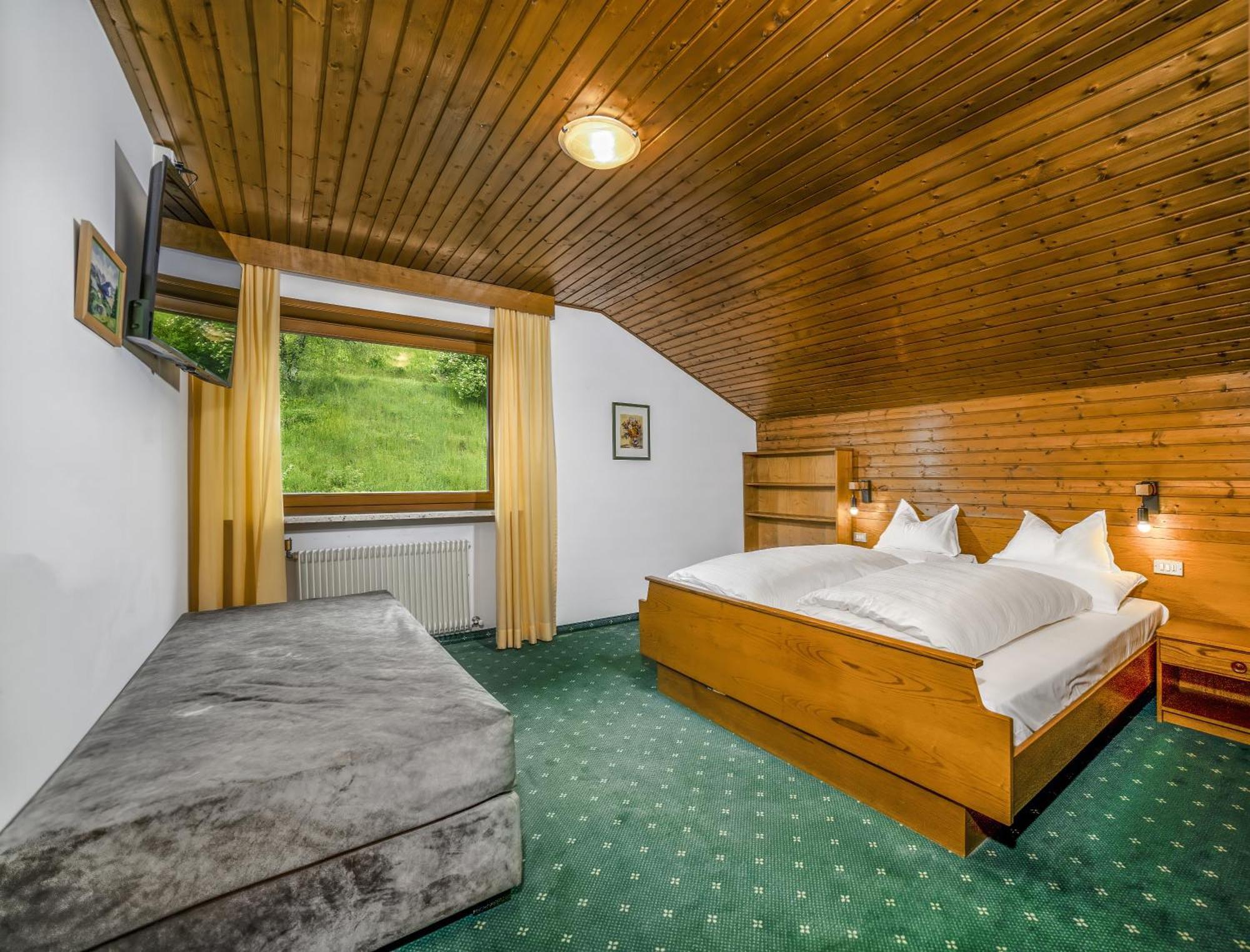 Cesa Panaval Apartments Santa Cristina Val Gardena Pokoj fotografie