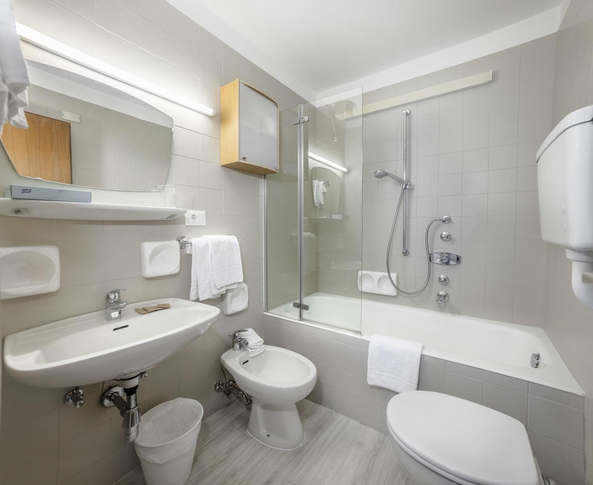 Cesa Panaval Apartments Santa Cristina Val Gardena Pokoj fotografie